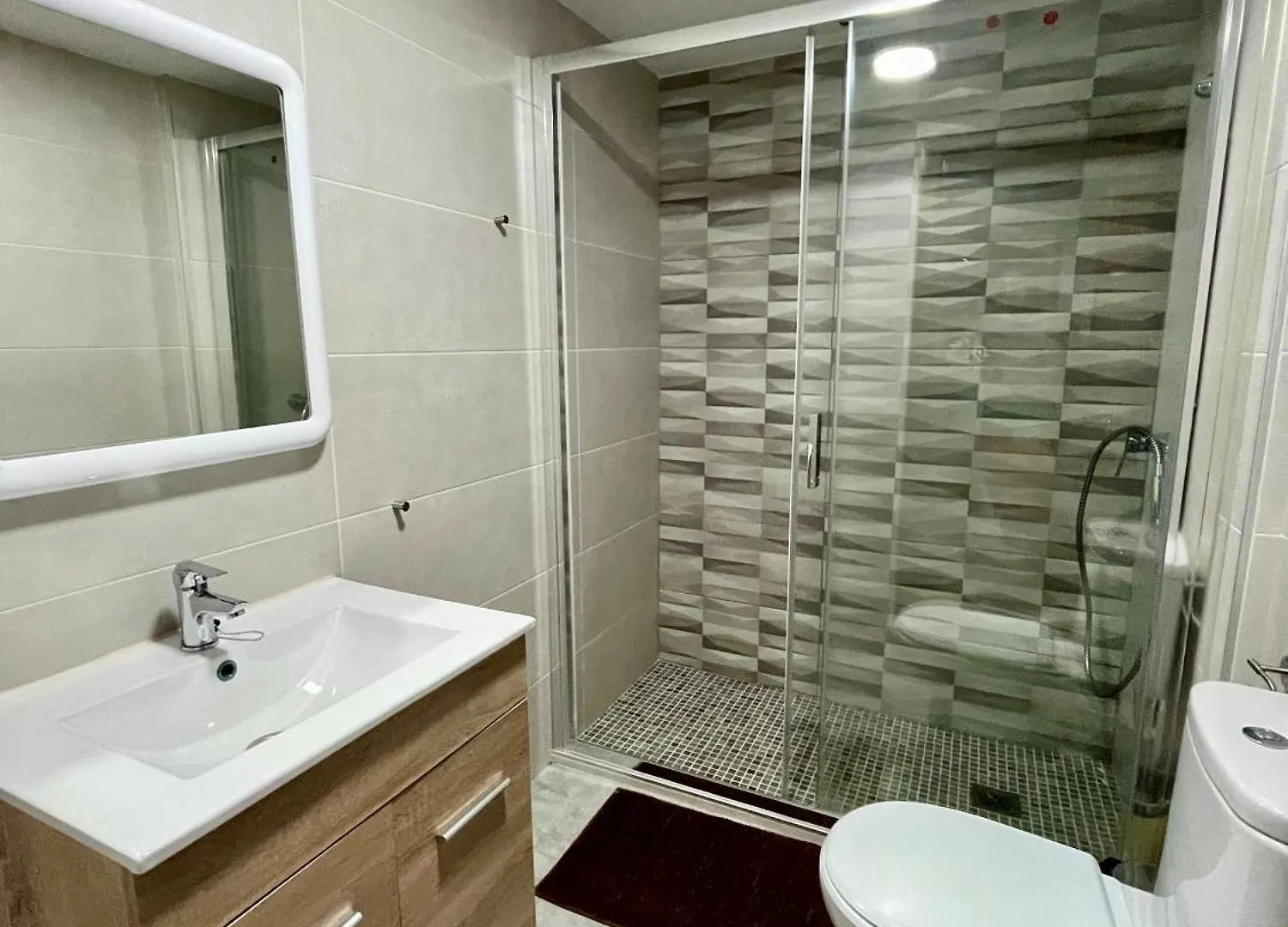 Apartamento Con Gran Terraza - Malaga Spain
