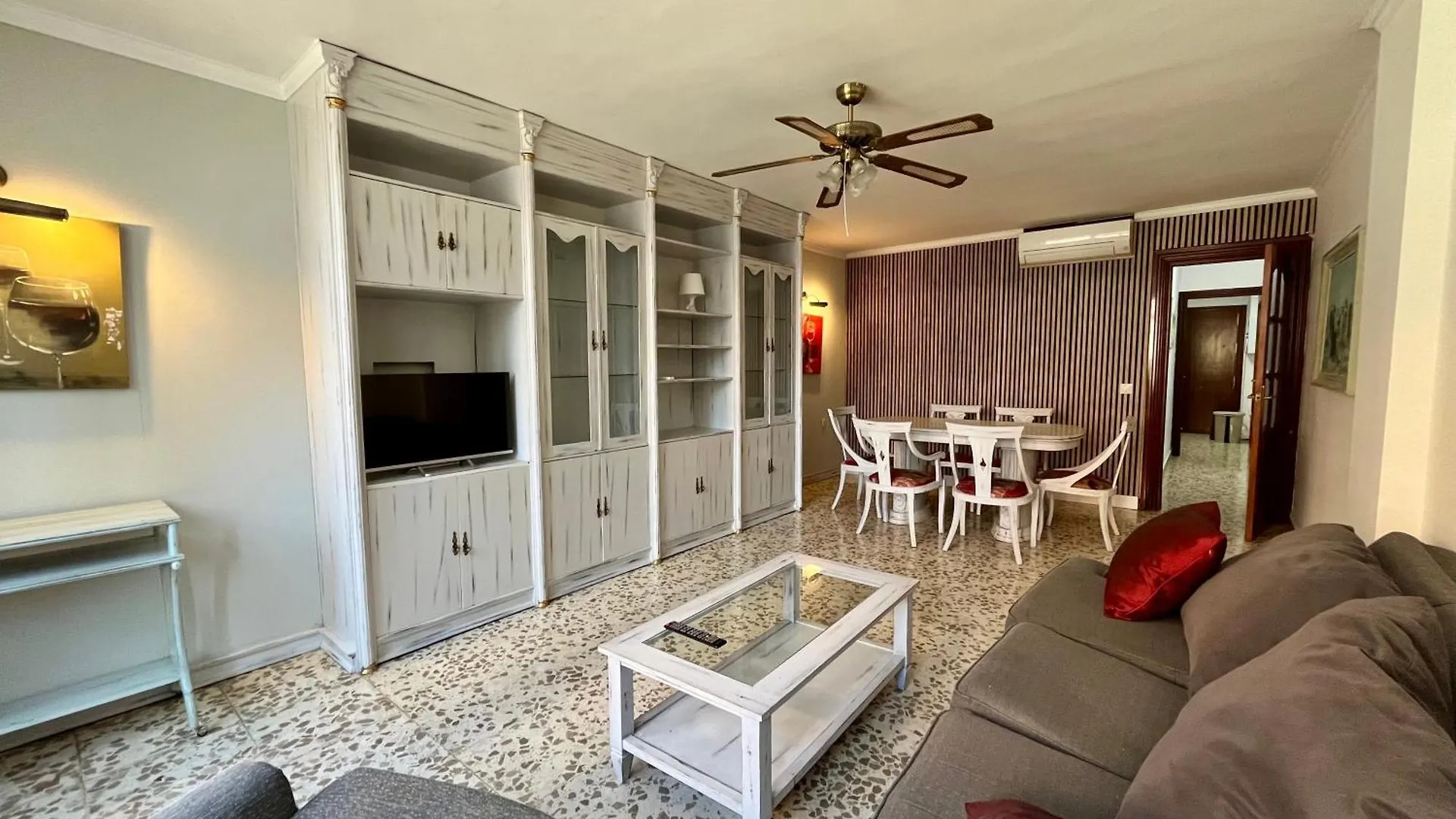 Apartamento Con Gran Terraza - Malaga